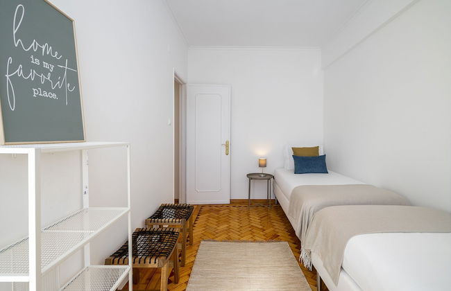 Peaceful Algés Family Home - Foto 7