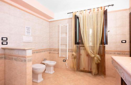 Case vacanza e camere in Villa Isabella con parcheggio custodito e wifi - Foto 35