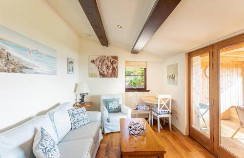 The Old Barn - cottage with spectacular lake view - Foto 2