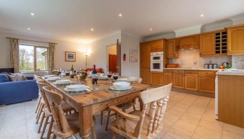 September Cottage - Photo 2