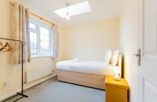 Comfortable 4-bedroom home Bicknacre - Pass the Keys - Foto 16