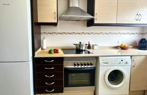 Vacaciones con el Mediterráneo a menos de 50 metros - Foto 7