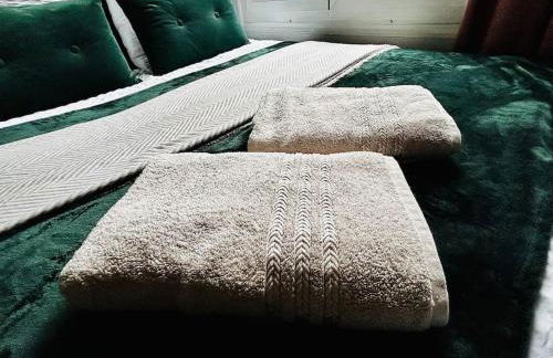 Calm & Cozy, 5 min Metro, 15 min Louvre, Champs Élysée - Foto 10