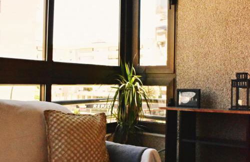 Amplio y luminoso apartamento cerca del centro y la playa con piscina y parking privado - Foto 17