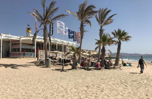 Amazing Sea View apartment with sun drenched terrace! - Photo 38