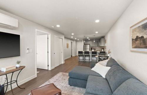 Spacious, King Bed, w Pool Table & Brunch Below! 303 - Foto 11