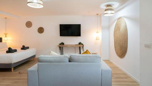 El Mirador Playa Postiguet Alicante - Photo 3