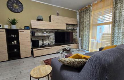 VARESE PRIME - Air Conditioning, 2 Parking, 2 Baths, City Centre, 200mt Villa Esengrini Montalbano, NO Keybox - Foto 4