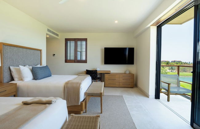 El Encanto exclusive condo private pool - Photo 32