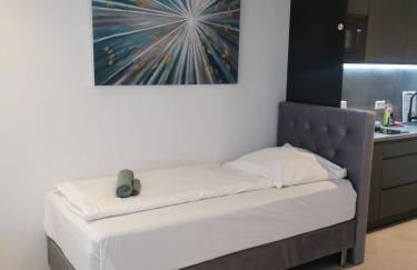 HH 06 by ROCKCHAIR - SUPERHOST Status - Modernes Apartment mit sonnigem Balkon & premium Boxspringbetten in Winterhude - Hamburg Top Geheimtipp - Foto 31