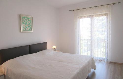 House Silvana - apartment with garden view - Photo 8