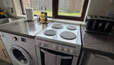 Thorpe Park Studio - Detached Stay & Free Gated Parking - Foto 4, dishwasher