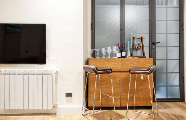 JOIVY Stylish Central Maisonette - Photo 13