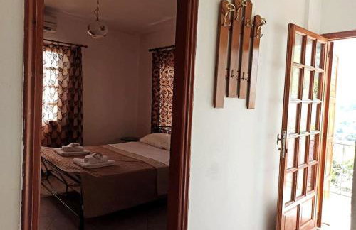 Μπαλκόνι του Αιγαίου father's house in Kimi - Photo 11