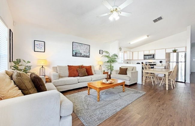 Bloomingdale Villa 4 Bedroom Home by RedAwning - Foto 16