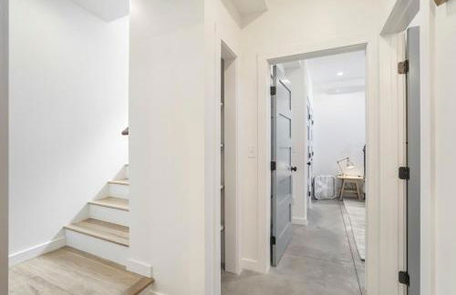 Alpine Den Private Flat Walk to South Main - Foto 8