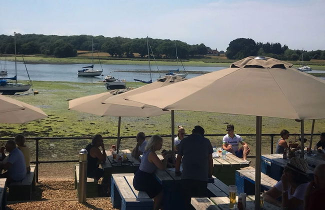 Beach House With Pool in West Wittering - Foto 54