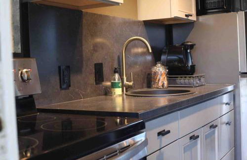 Stylish Modern Apartment in Cameron Village - Foto 25