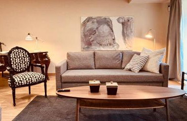 BookinMadrid - Puerta del Sol - Tirso De Molina - Foto 15