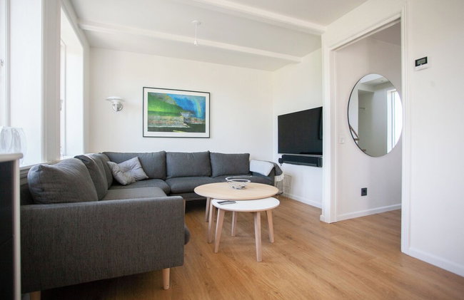 Luxurious House In Downtown Tórshavn - Photo 10