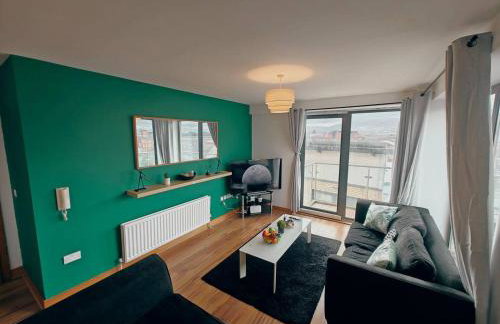 2BR Mountain View City Centre - Photo 4