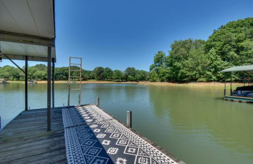 Private Dock & Game Room! Lake Hartwell Retreat - Foto 43