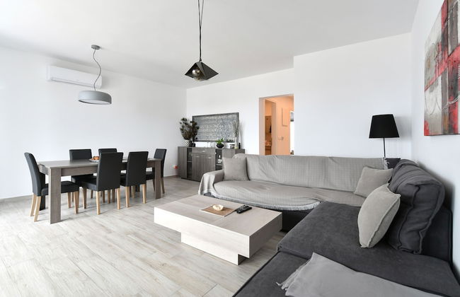 Parikia's Seaside House - Photo 13