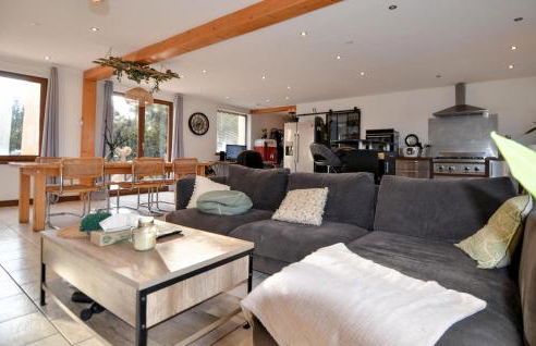 Lovely Home In Mejannes Le Clap - Photo 12