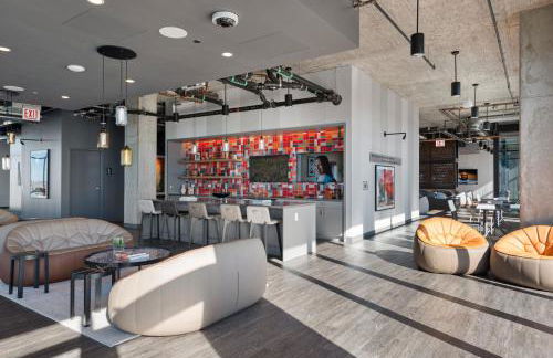 Fulbrix Bright Designer Apartments with West Loop Views - Foto 40