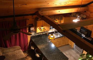 Beautiful Secluded Log Cabin - Foto 11