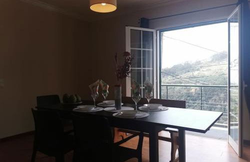 Villa panoramique 180m2 Vue Montagne 13 min Capitale Funchal - BBQ - Foto 19