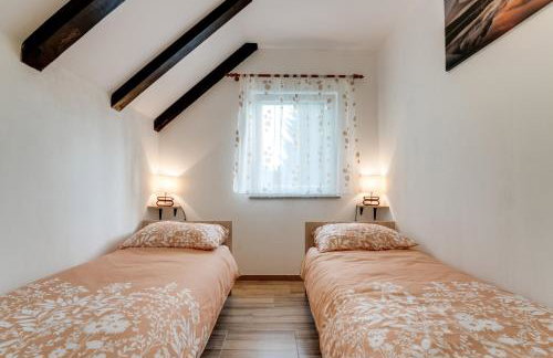 Holiday house with a parking space Fuzine, Gorski kotar - 20518 - Foto 9