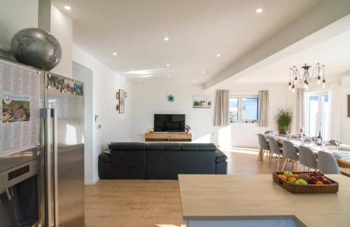 Villa Ivka NEW HOUSE pool and beautiful view - Photo 25