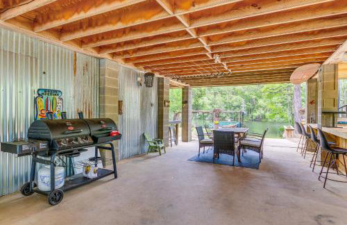 Riverfront Milton Cabin w/ Boat Ramp & Dock! - Foto 2