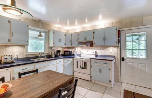 Waterfront Ridge Retreat Cabin on St Jeromes Creek - Foto 6