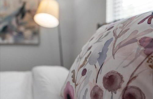 Creekview Cottage- Events, Hot Tub, Gameroom - Foto 13