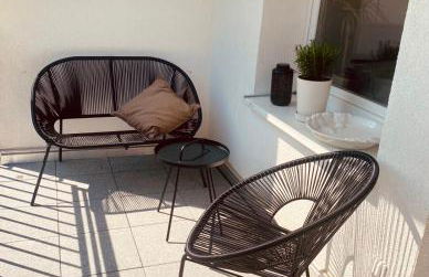 FeelsLikeHome - Traumhafte zentrumsnahe Wohnung mit Balkon&Parkplatz - Foto 19