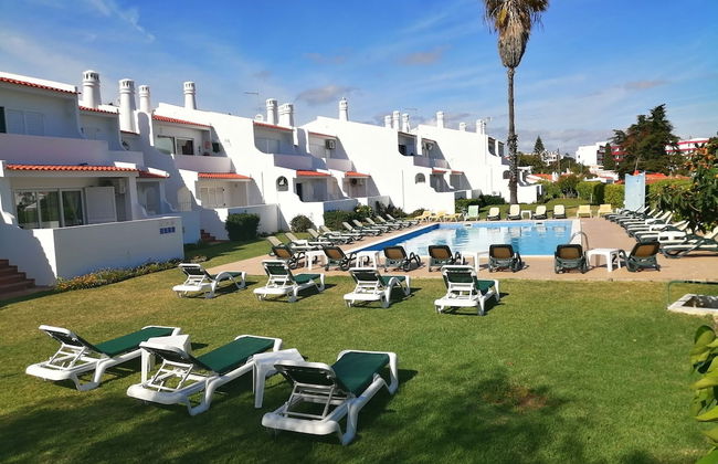 Oura Parque -Apartamentos Turisticos - Foto 1