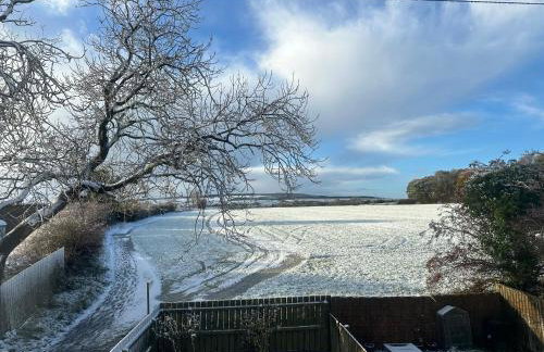 2 Bedroom House near Durham with Countryside Views - Photo 43