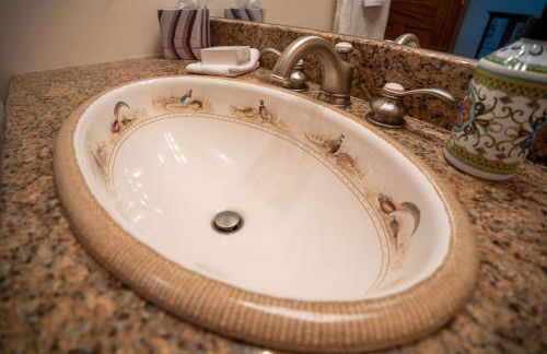 Rustic-modern Lake House in Milton Near Burlington and Eagle Mountain - Foto 41