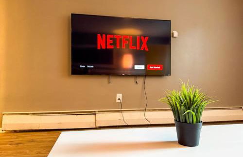 Sleeps 8 Charming 2 BR with 5 beds plus WIFI - Foto 2