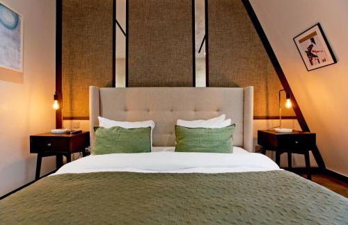 37GS Residences - Photo 44