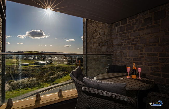 Apartment 8 Waterstone House - Luxury Apartment, Sea Views, Pet Friendly - Photo 62