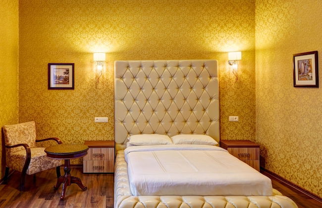 Lviv Apartments - Photo 18