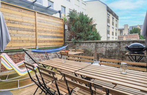 Grande amiénoise hyper-centre, 2 Parkings, Terrasse, Vue, BBQ, Hamac, Salle de Jeux - Foto 18