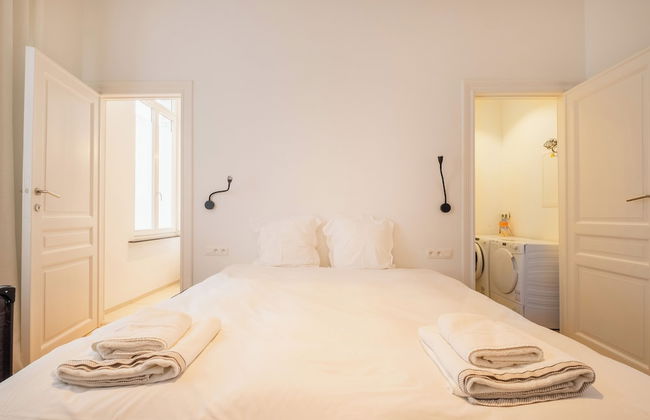 New Apartment Center of Trendy St Gille - Photo 4