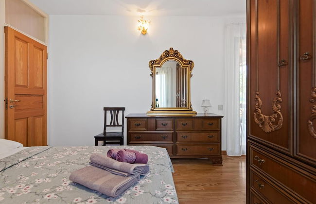 Stylish Villa in Buje With Outdoor Kitchen - Foto 4