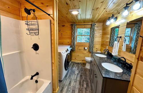 80PVR Log Home 20min to Bretton Woods AC Hot Tub wifi cable fireplace fire pit - Foto 19