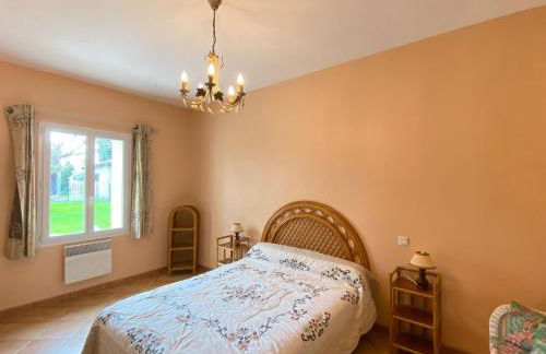 Semi-detached House on a Vineyard, Talais - Foto 15