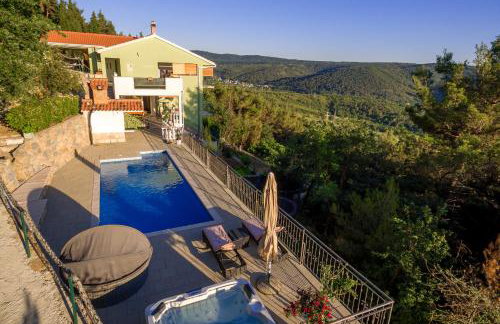 Apartment Stela with heated private pool and Whirlpool Gornje Sitno - Photo 34